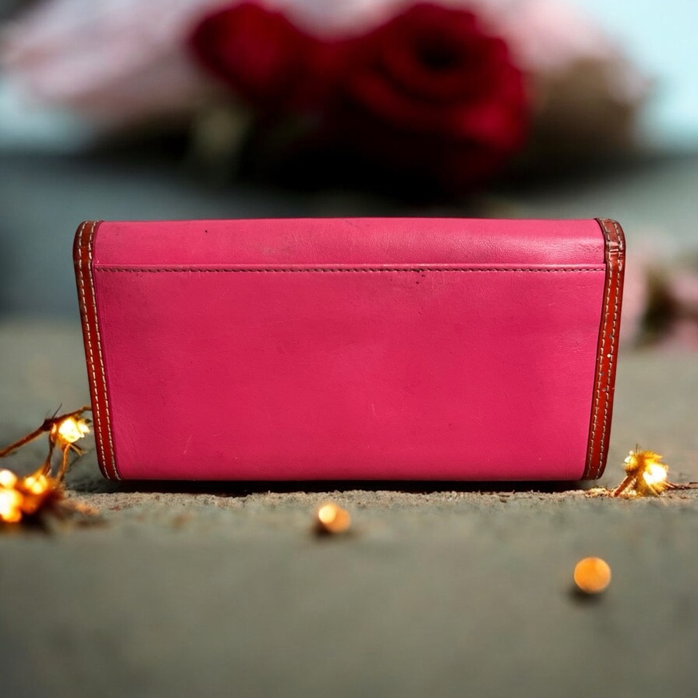 Coach Pink Bifold Leather Long Wallet (A365) - Picture 3 of 11